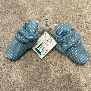 Brand new 6-12 month blue baby booties. Very cute and stylish  #baby #blue